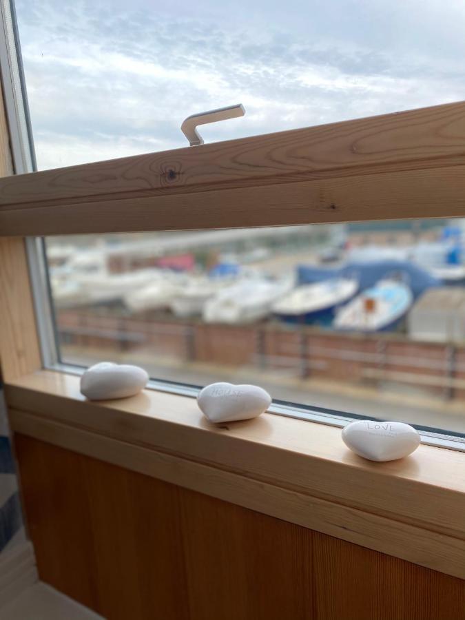 Stunning Marina Apartment Gosport Portsmouth 외부 사진