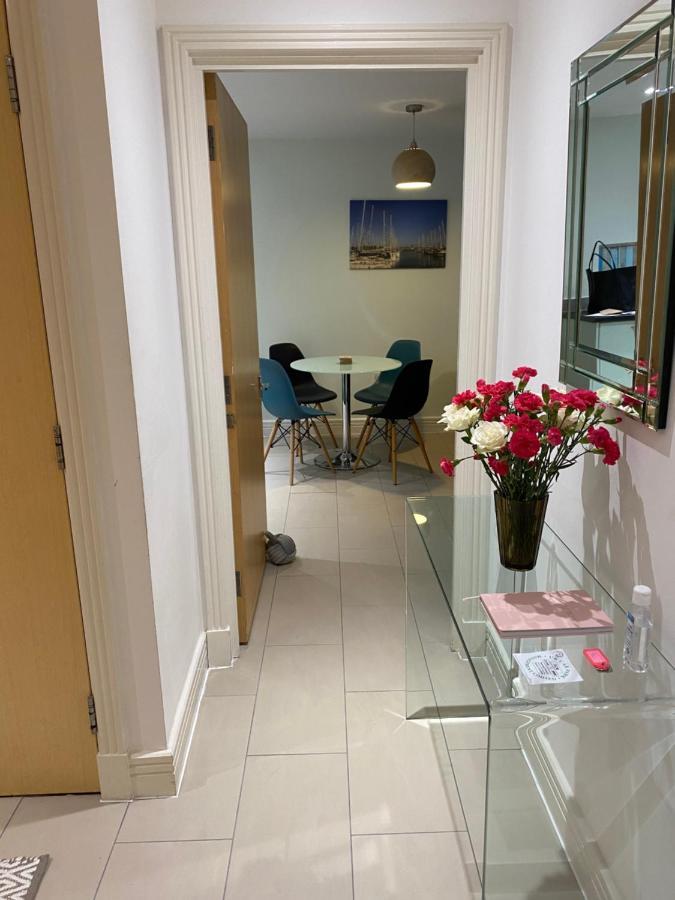Stunning Marina Apartment Gosport Portsmouth 외부 사진