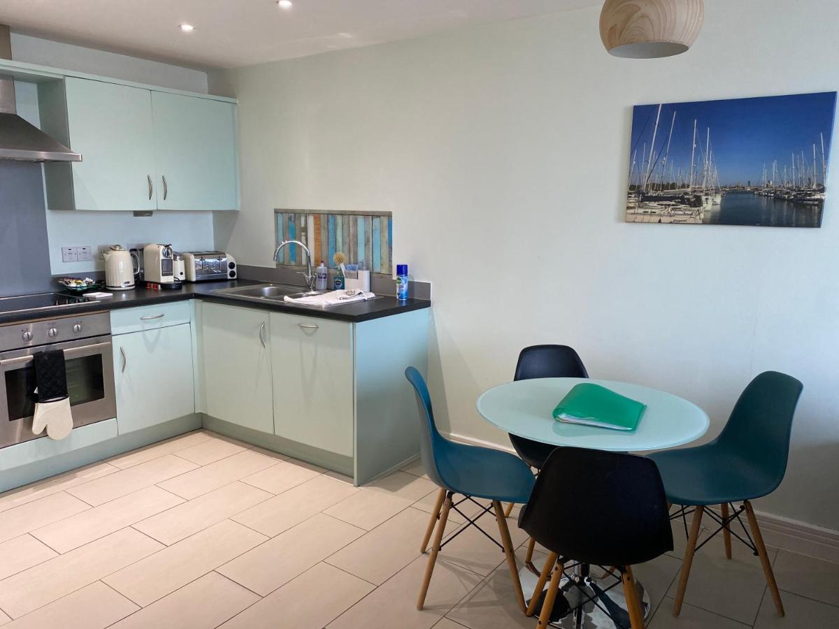 Stunning Marina Apartment Gosport Portsmouth 외부 사진
