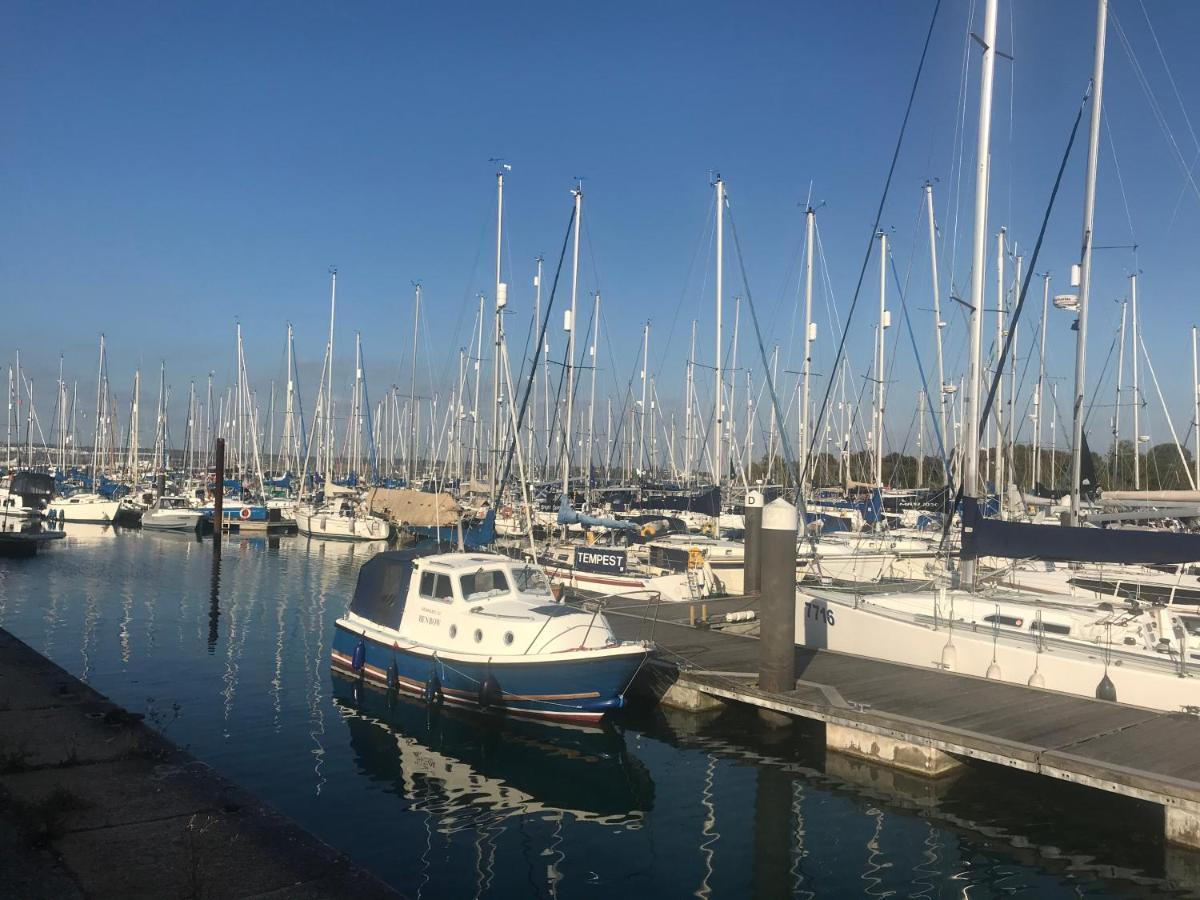 Stunning Marina Apartment Gosport Portsmouth 외부 사진